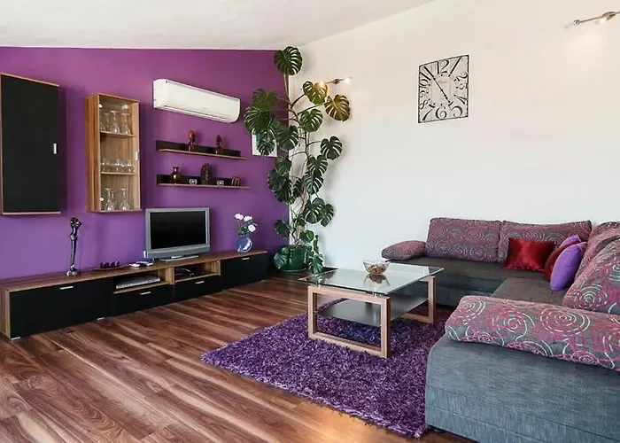 Apartment Blue Oyster *